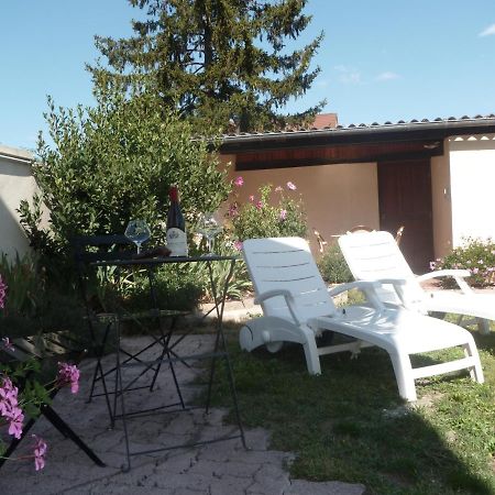 L'Escale Dijonnaise Villa Luaran gambar