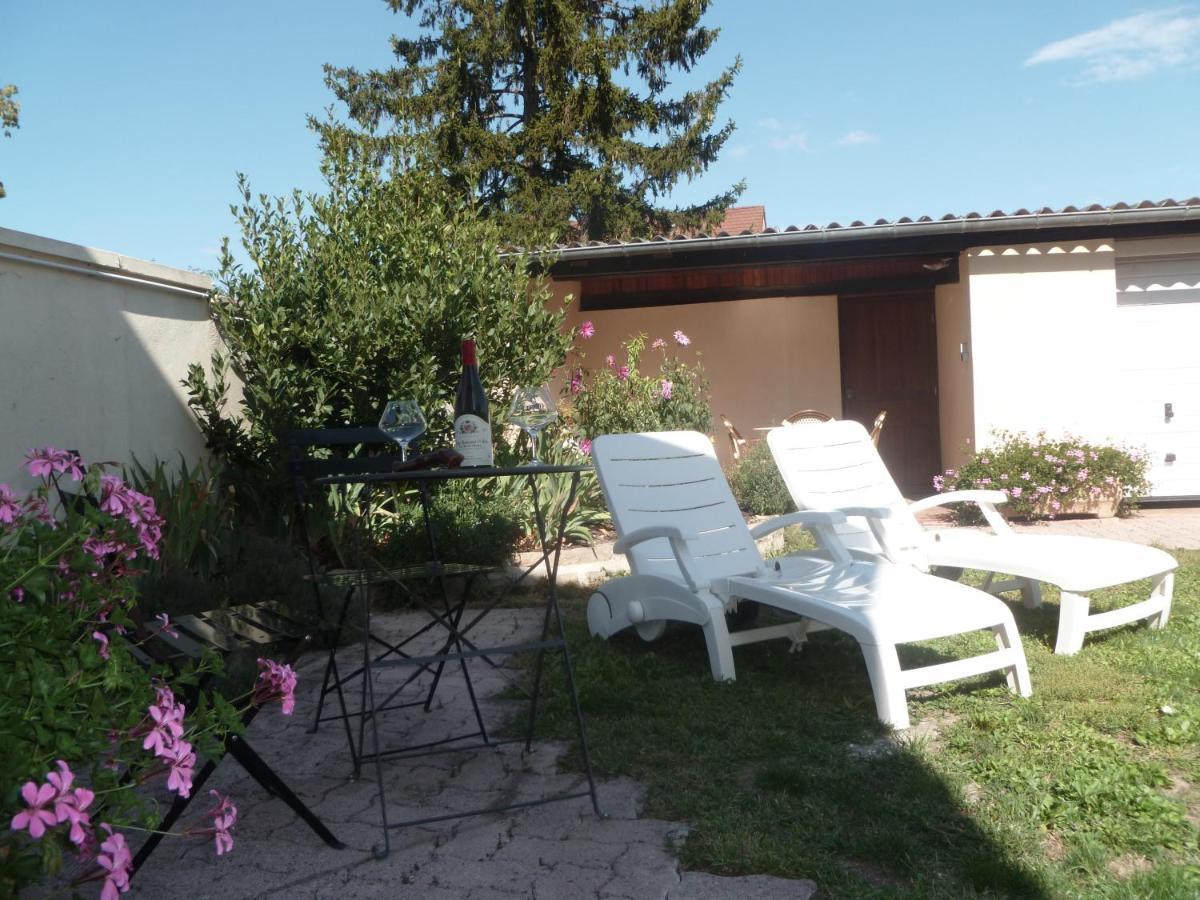 L'Escale Dijonnaise Villa Luaran gambar